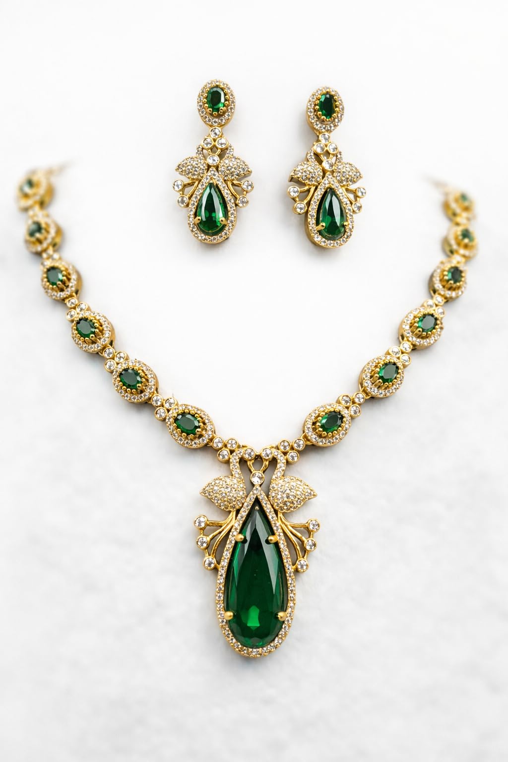 KAYRAH Gold Plated Temple Jewellery Necklace Set with Lakshmi Pendant and Jhumka Earrings, Traditional South Indian Bridal with Matching Earrings with Matching Earrings