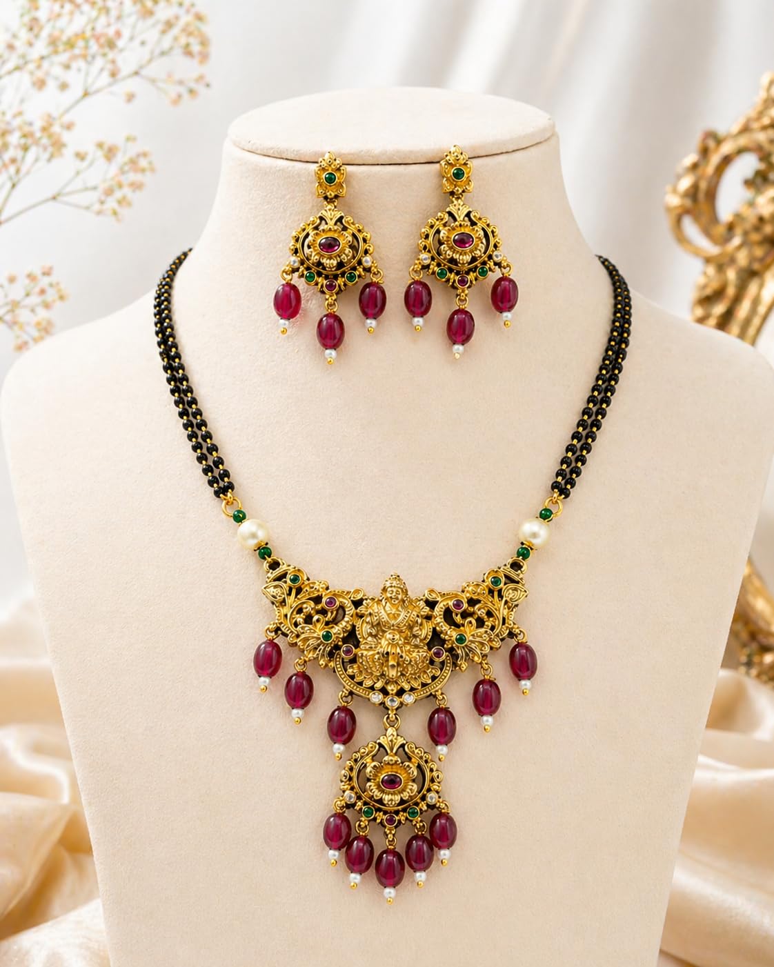 KAYRAH Gold Plated Mangalsutra Necklace Set with Earrings, Temple Jewellery, Green Onyx Beads, Traditional South Indian Bridal with Matching Earrings with Matching Earrings