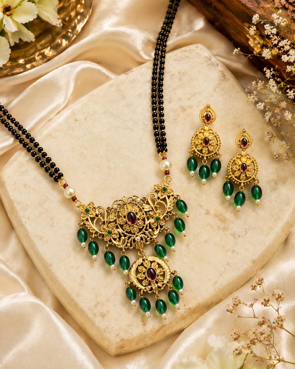 KAYRAH Gold Plated Temple Necklace Set, Lakshmi Pendant Mangalsutra Style, Jhumka Earrings, Traditional South Indian Wedding Jewellery with Matching Earrings with Matching Earrings