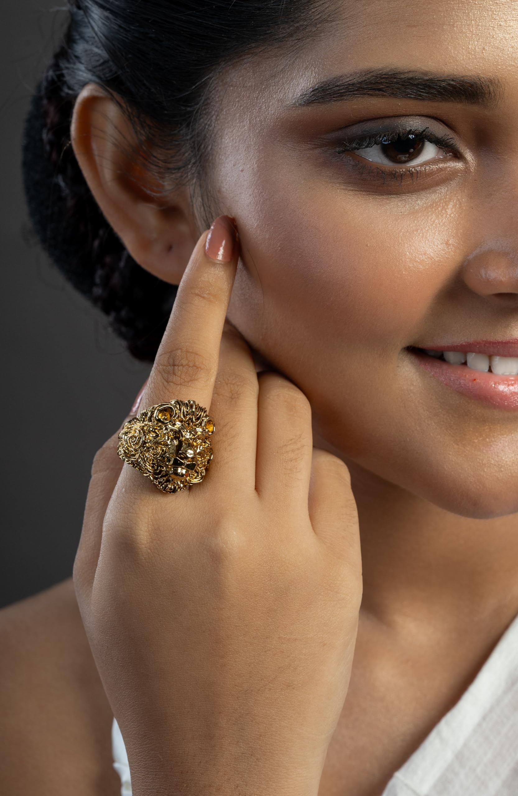 KAYRAH Brass Material Topaz Stone Stud Ring for Women and Girls for Every Occassion (Gold )