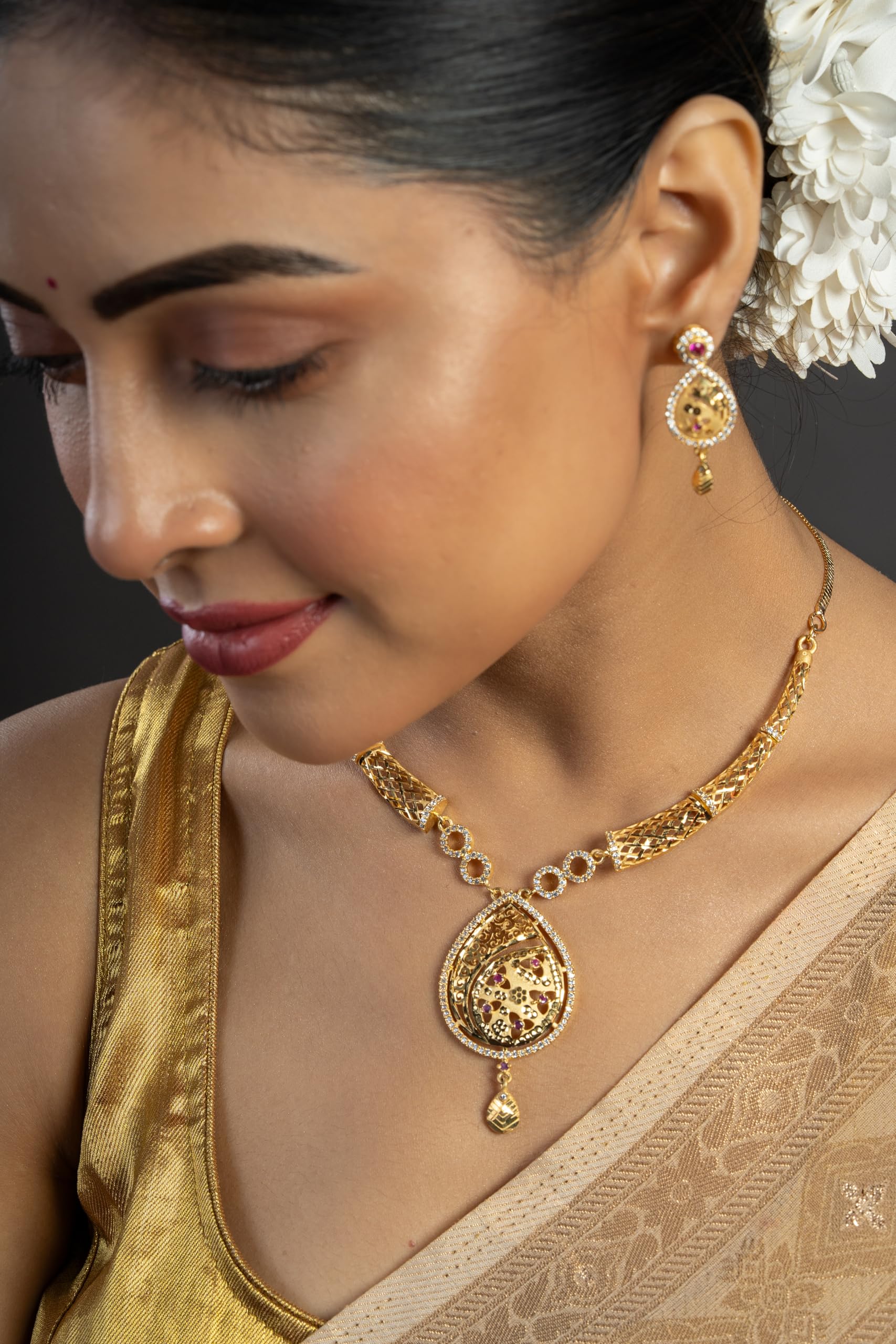 KAYRAH Gold Plated Traditional Necklace Set for Women with Matching Earrings with Matching Earrings