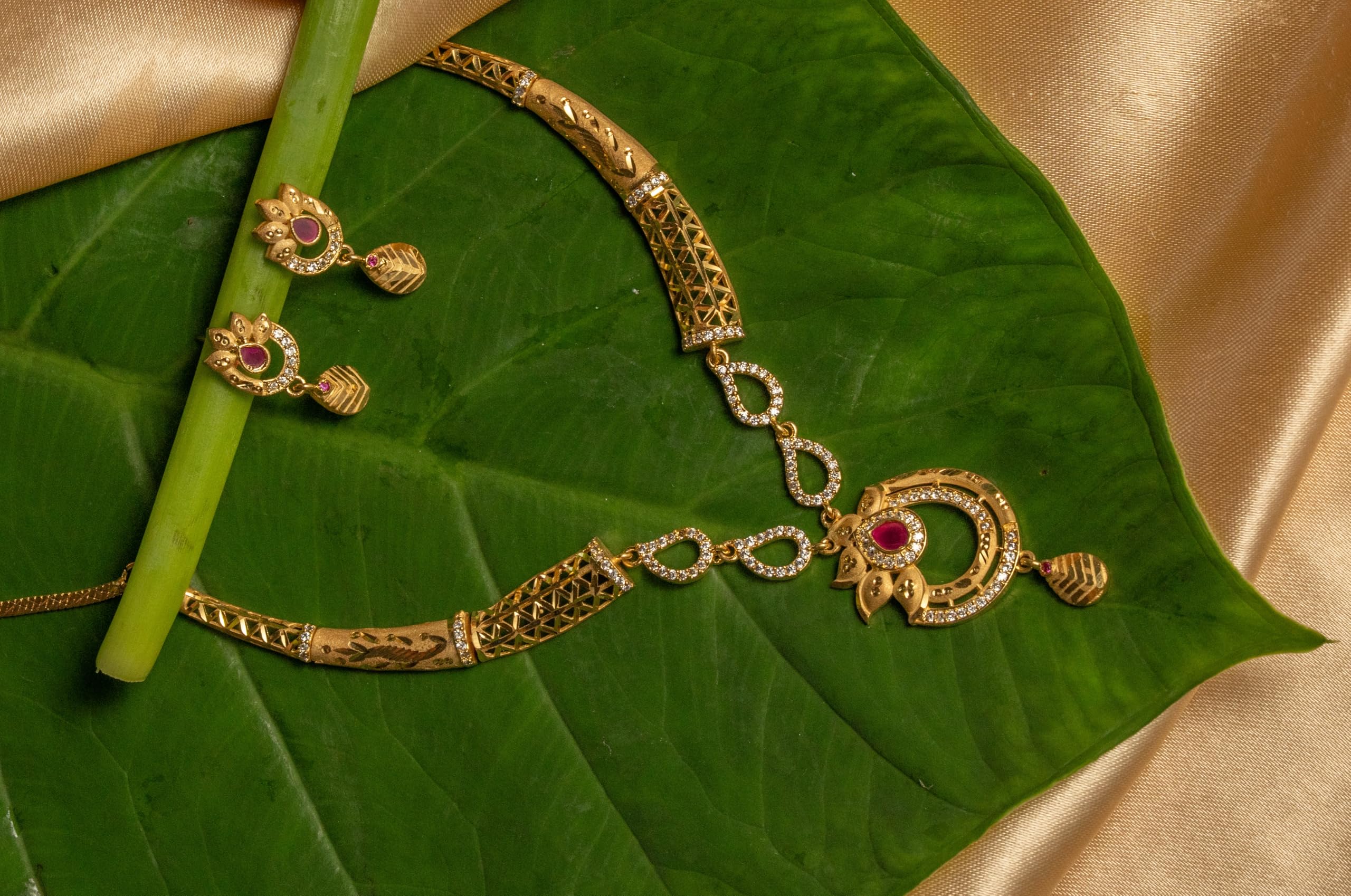 KAYRAH Gold Plated Traditional Necklace Set for Women with Matching Earrings with Matching Earrings