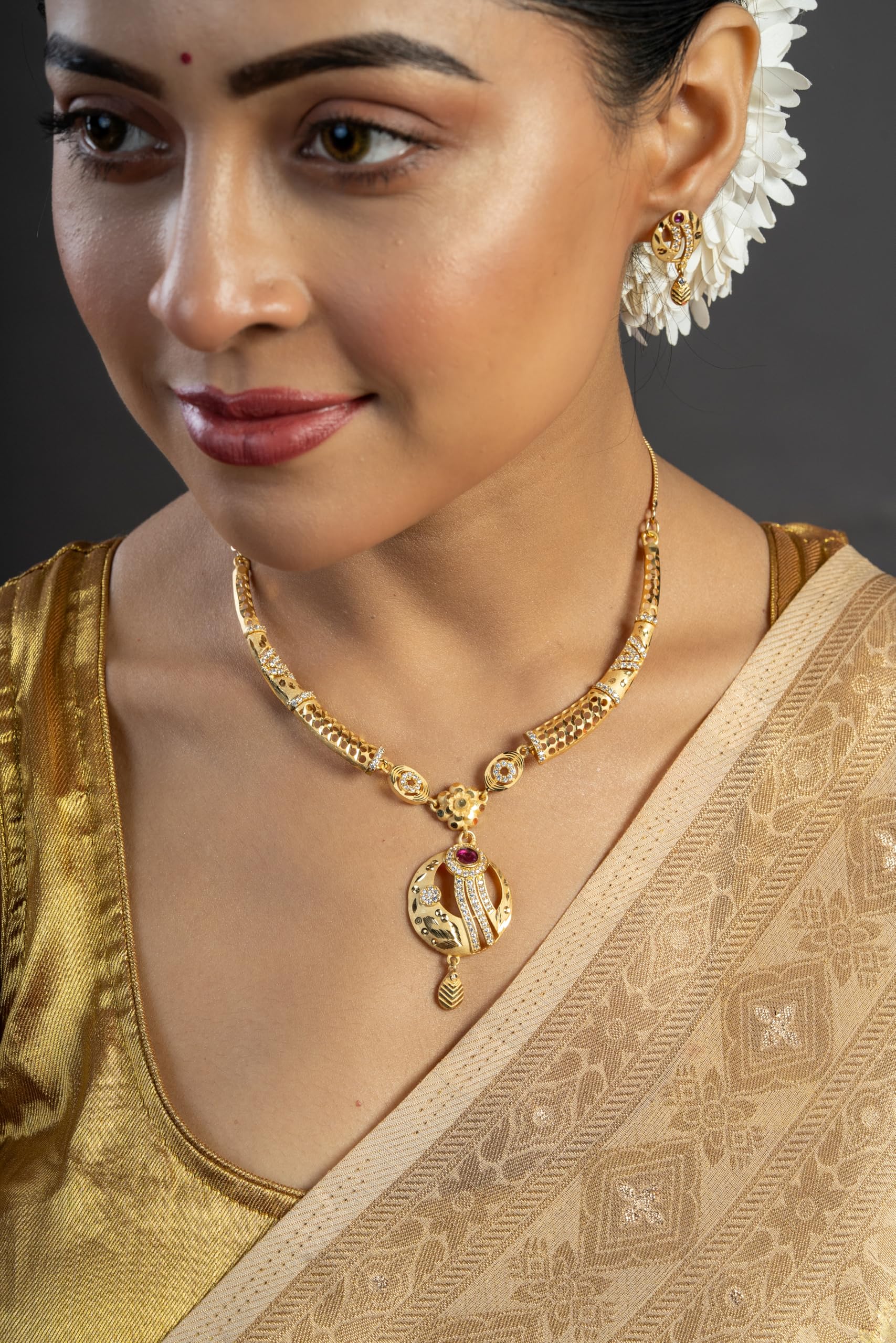 KAYRAH Gold Plated Pendant Necklace Set for Women with Matching Earrings with Matching Earrings