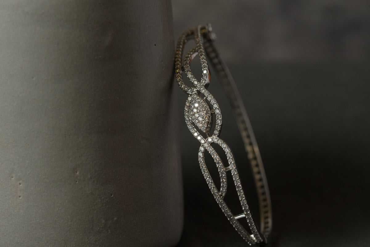 Silver-Tone Crystal Leaf Link Bracelet for Women