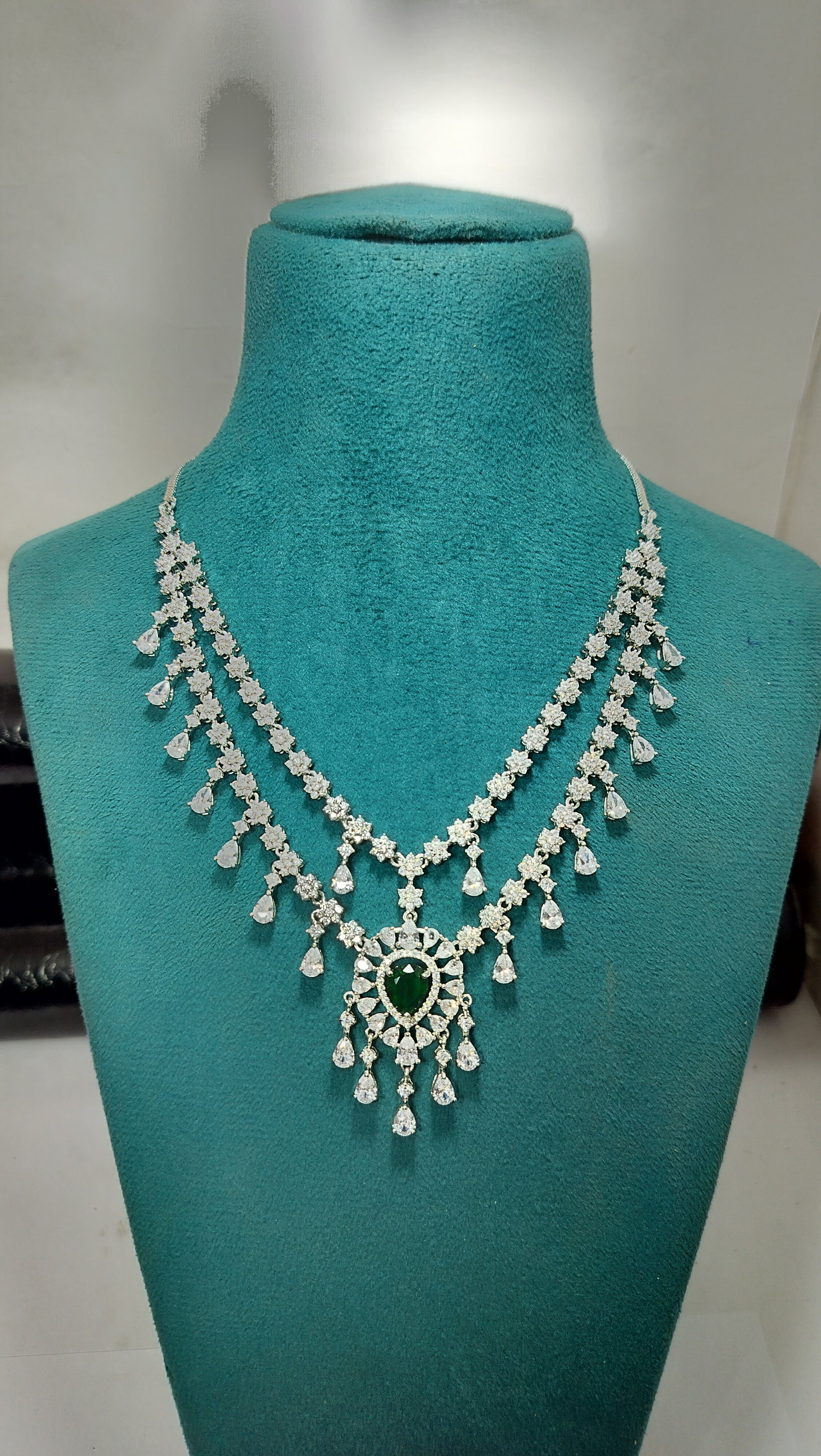 Kayrah Silver-Tone Green Stone Necklace Set