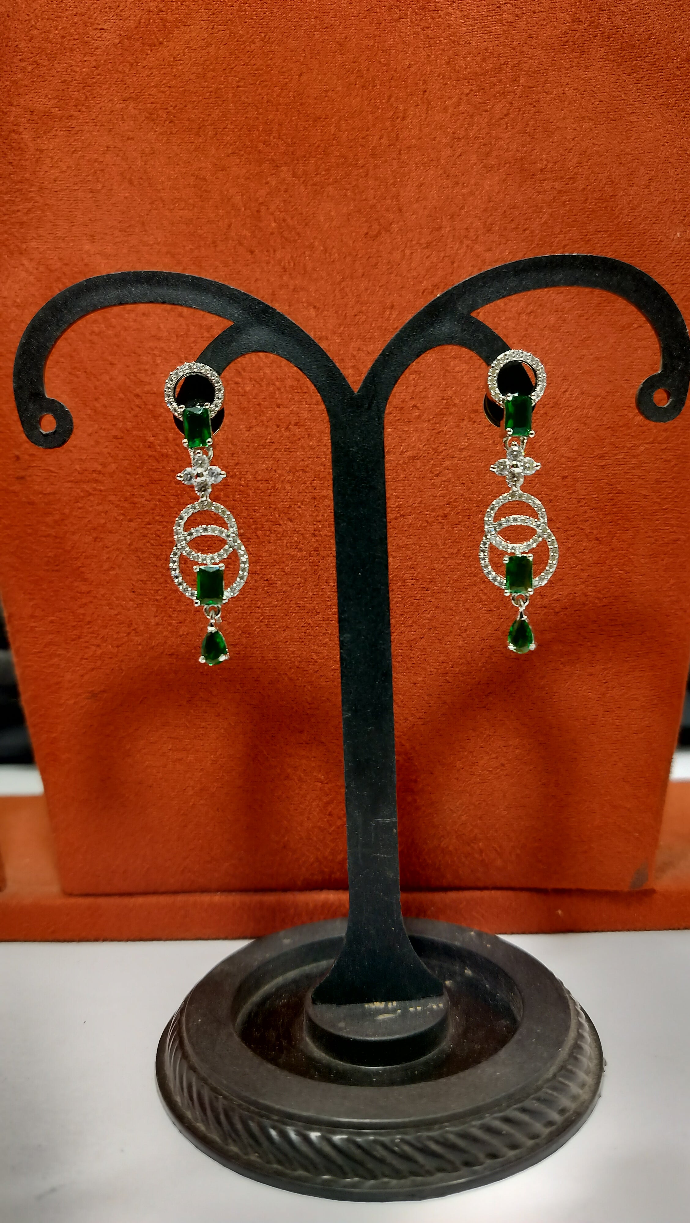 Kayrah Elegant Silver-Tone Green Teardrop Crystal Statement Necklace Set with Matching Drop Earrings